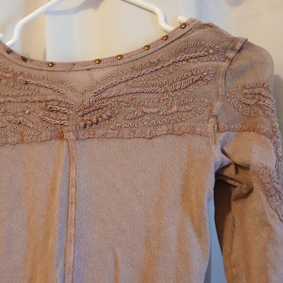 FREE PEOPLE Studded Mesh upper T-shirt Top XS Mauve Pink Scoop neck Boho LS - Picture 7 of 8